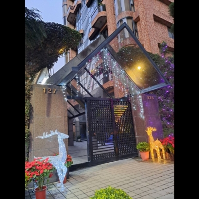 聖誕燈 窗簾燈 粉白實景圖 聖誕燈 窗簾燈 粉白實景圖