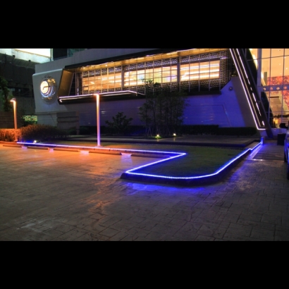 聖誕燈 水管燈藍光實景圖